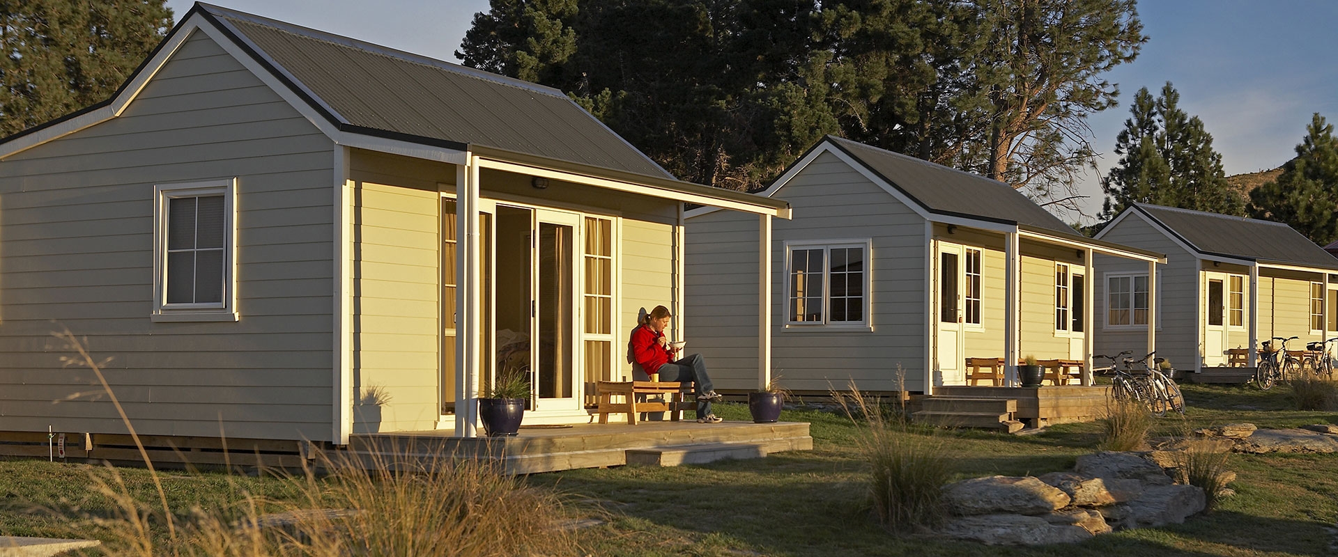 enjoy uninterrupted view of the Hawkdun Range